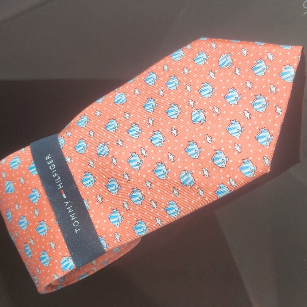Tommy Hilfiger tie